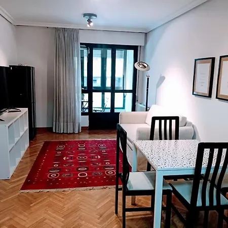 Entre Estaciones اوفيدو